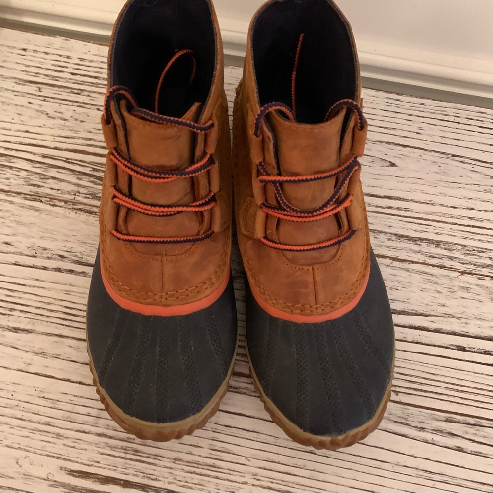 Sorel Out 'N About Duck Boot Rain Boot Size 8 - image 3